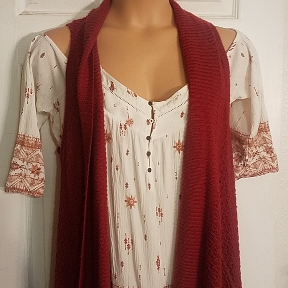 Maurices Tops - Rust colored cold shoulder matching vest XL